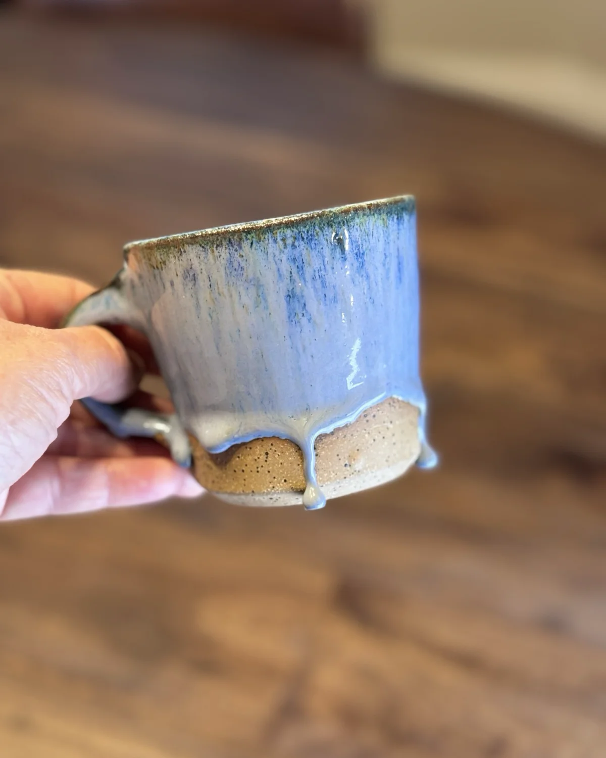 Close view of the mug